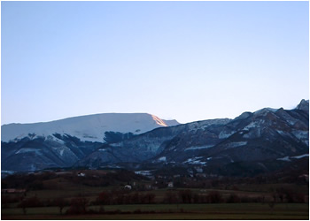 Sarnano: ai piedi dei monti sibillini